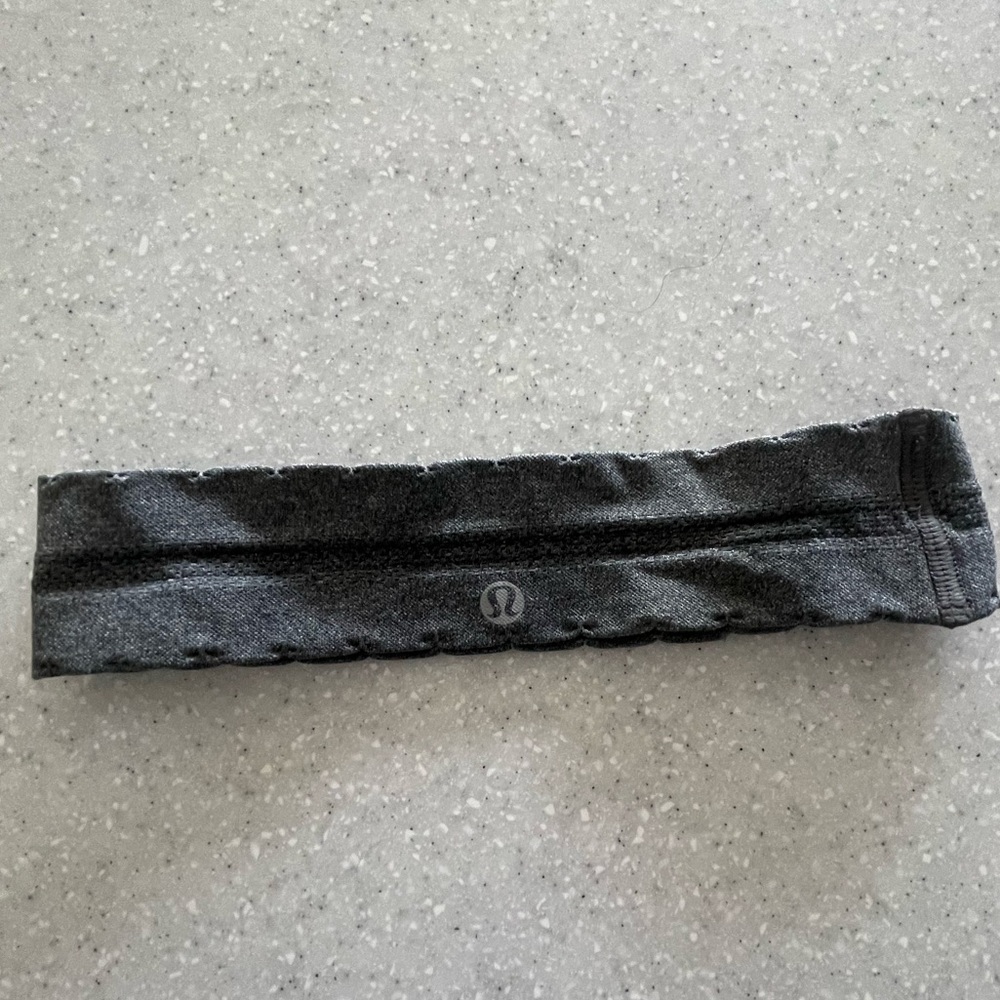 Gray lululemon headband